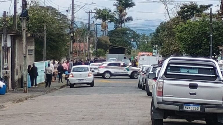 Mulher-e-assassinada-pelo-ex-apos-ele-ser-informado-de-medida-protetiva-em-Gaspar-2-944x531